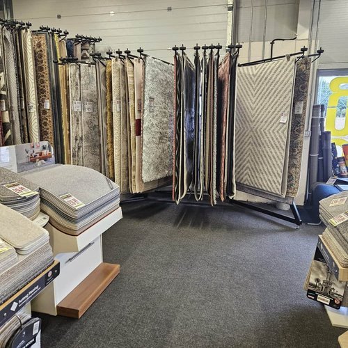 Buy Carpets and Flooring from Carpets4Less St Neots