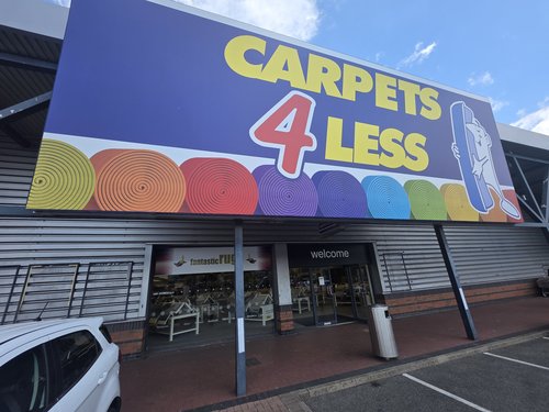 Carpets4Less Banbury - outside
